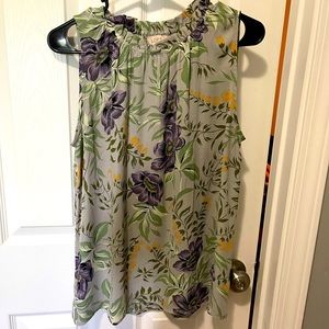 Barely worn loft floral grey dress shirt size L
